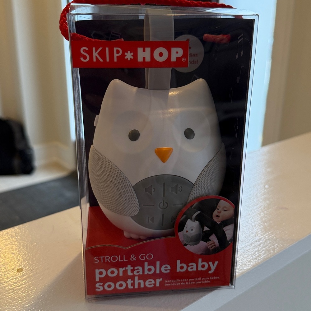 Skip Hop White and Gray Owl Baby Soother​ New in box